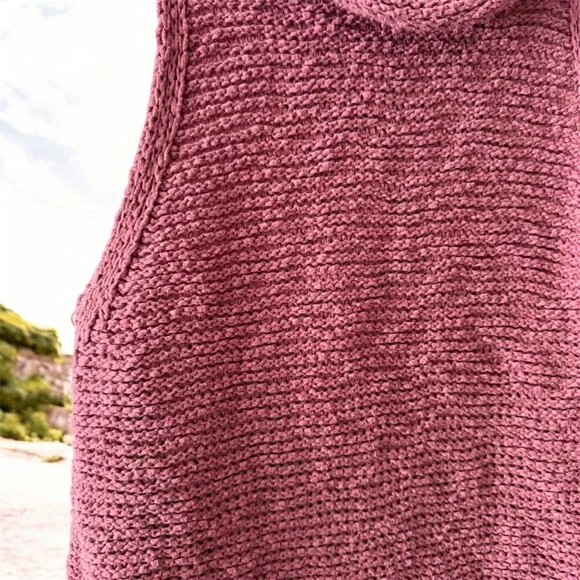 "Anthropologie Pilcro Pink Knitted Sleeveless Turtleneck Sweater - Picture 3 of 5